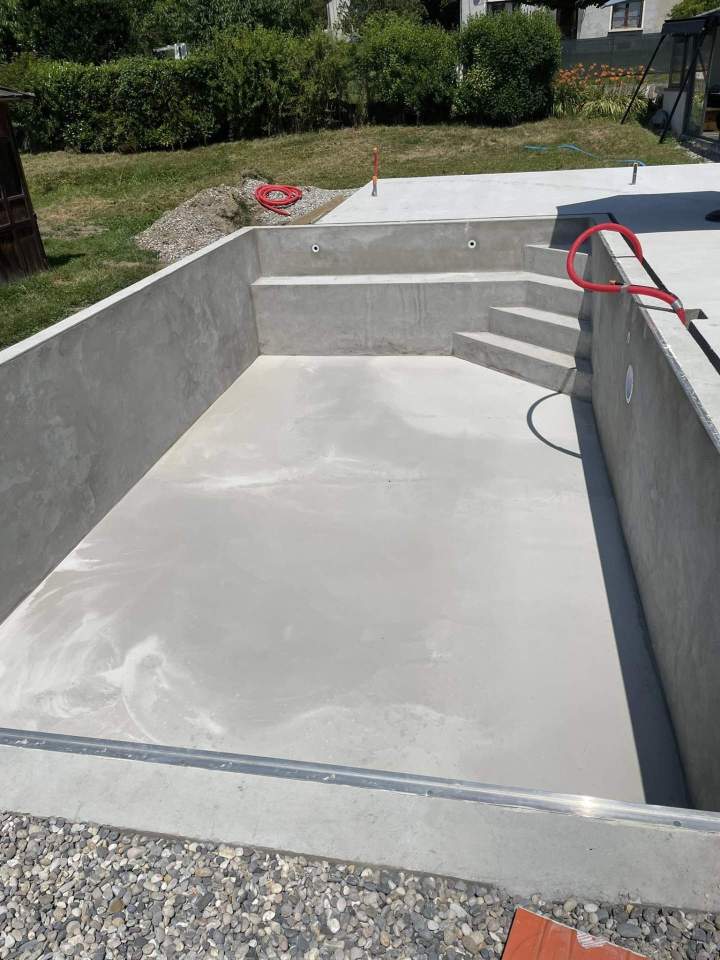 Construction de piscine en béton La Tour-du-Pin